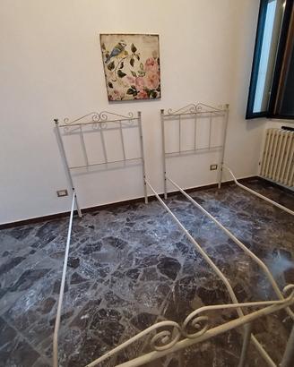 2 strutture letti singoli