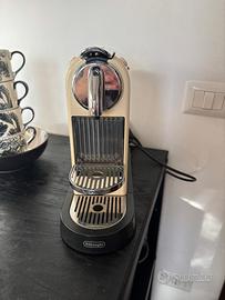 Macchina  nespresso CitiZ de longhi bianco panna