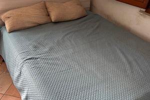 Riccione con due camere da letto e giardino