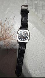 Orologio da polso antico