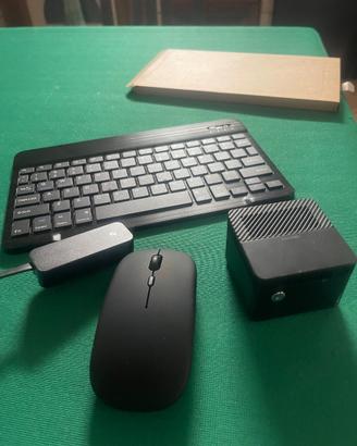 Mini PC intel Chuwi Larkbox pro 128 ssd 6 gb ram