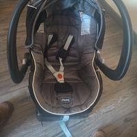 seggiolino auto Chicco auto fix Fast base auto fix