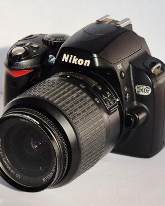 Nikon D40x Digital + AF-S DX Nikkor ED 18-55mm