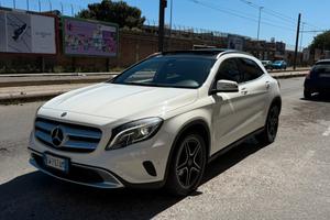 Mercedes-Benz GLA 220 4 Matic Automatic Premium