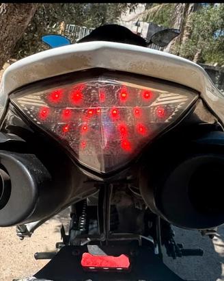 Yamaha R1 anno 2004 , 38200 mila km