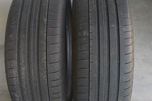 N. 2 Pneumatici Goodyear Eagle F1 - estivi