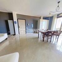 APPARTAMENTO ULTIMO PIANO PARI AL NUOVO