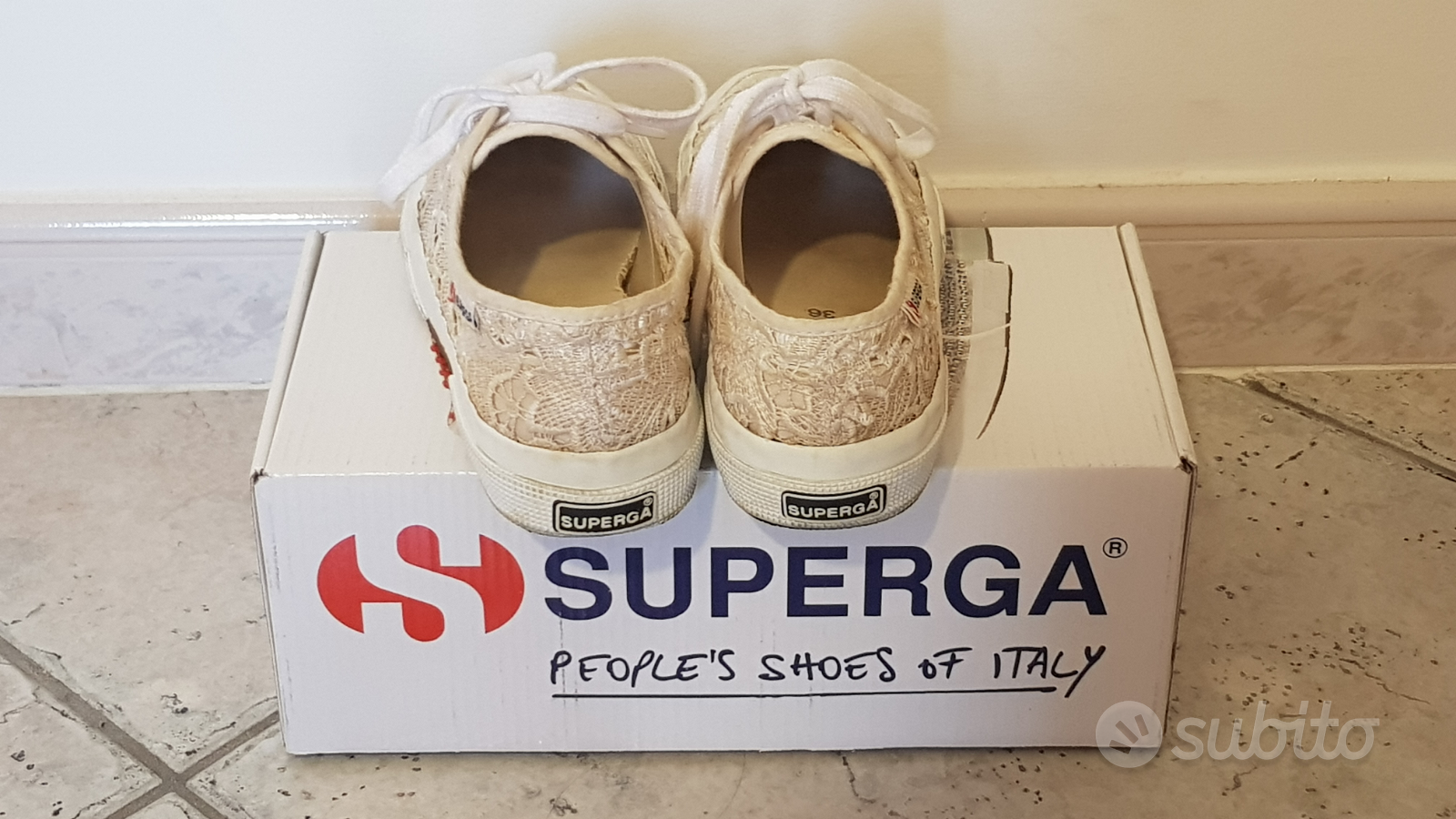 Superga bianche deals 20 euro