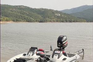 Bass Boat Ranger Z20