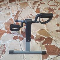 mini cyclette pedaliera AGM 