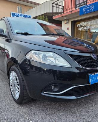 Lancia Ypsilon NEOPATENTATI - 2017