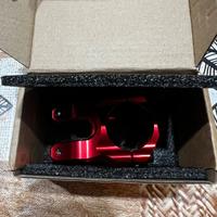 attacco manubrio bici rosso ergal