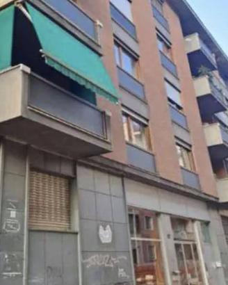 Immobile in asta di 137 m² con 5 locali a Torino