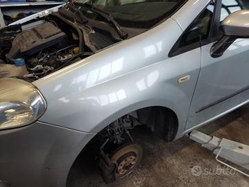 Parafango sinistro FIAT GRANDE PUNTO del 2006