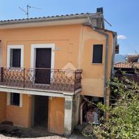 CASA SEMINDIPENDENTE A SETTEFRATI