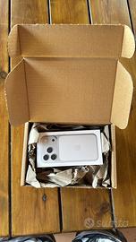 Iphone 17 pro argento 256giga