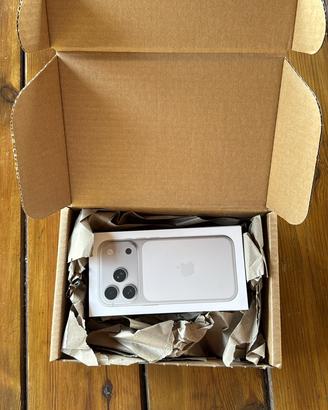 Iphone 17 pro argento 256giga
