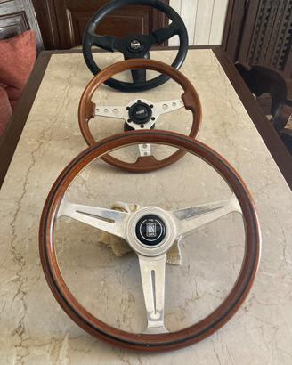 Volanti nardi momo