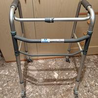 Deambulatore/ girello