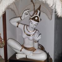 Statua da interni.