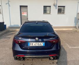 ALFA ROMEO Giulia (2016) - 2017