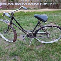 Bicicletta da donna freni a bacchetta