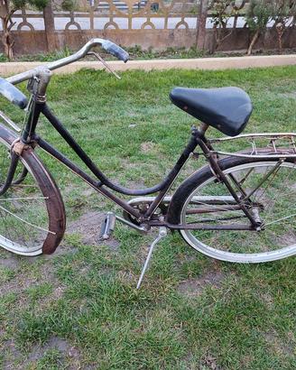 Bicicletta da donna freni a bacchetta