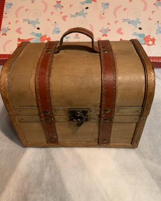 Bauletti, scrigni e scatolette legno