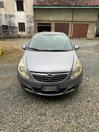 Opel corsa d 1.3 75cv neopatentato
