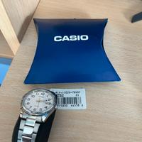 Casio Quadrante Bianco Quarzo