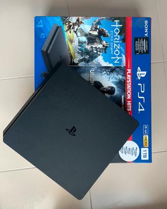 PS4 Slim 1TB+9 giochi originali+2 controller