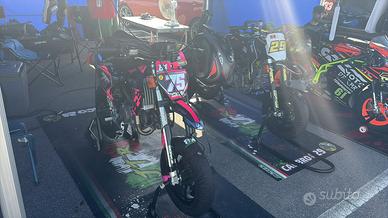 Pit bike