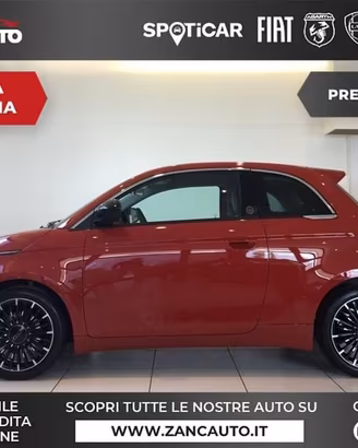 FIAT 500 Hybrid Hybrid Icon + PACK STYLE