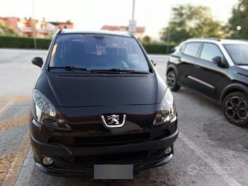 peugeot 1007 1400 HDI