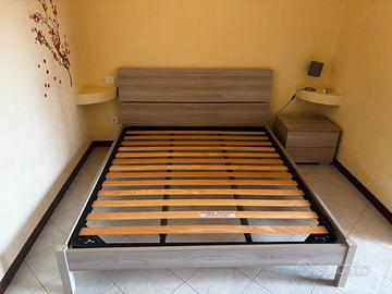 Struttura letto con rete a doghe
