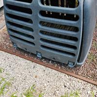 Trasporto per cani di grossa taglia usato