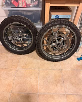 Cerchi BMW GS 1200/1250 LC