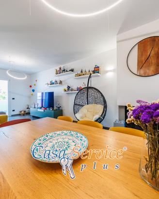Prestigiosa Proprietà Indipendente con Vista Mare