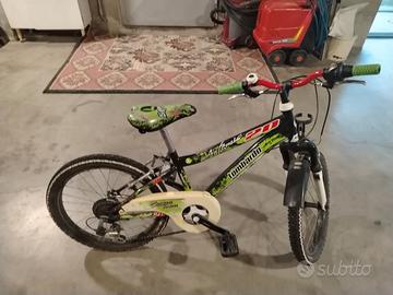 bici bimbo verde e nera