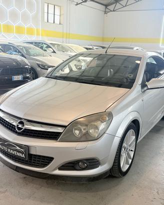 Opel Astra TwinTop 1.9 16V CDTI 150CV Cosmo