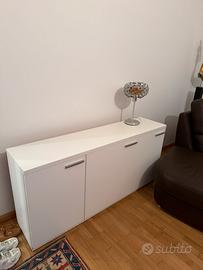 Mobile basso da salotto bianco – 150 cm