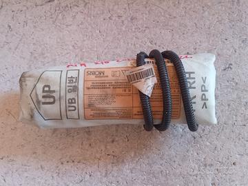 AIRBAG SEDILE DESTRO KIA Rio 4Â° Serie D3FA (11>)