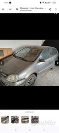 NISSAN Almera 2ª s./Tino - 2005