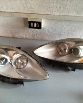 Fari anteriori Fiat Bravo/ Fiat Croma