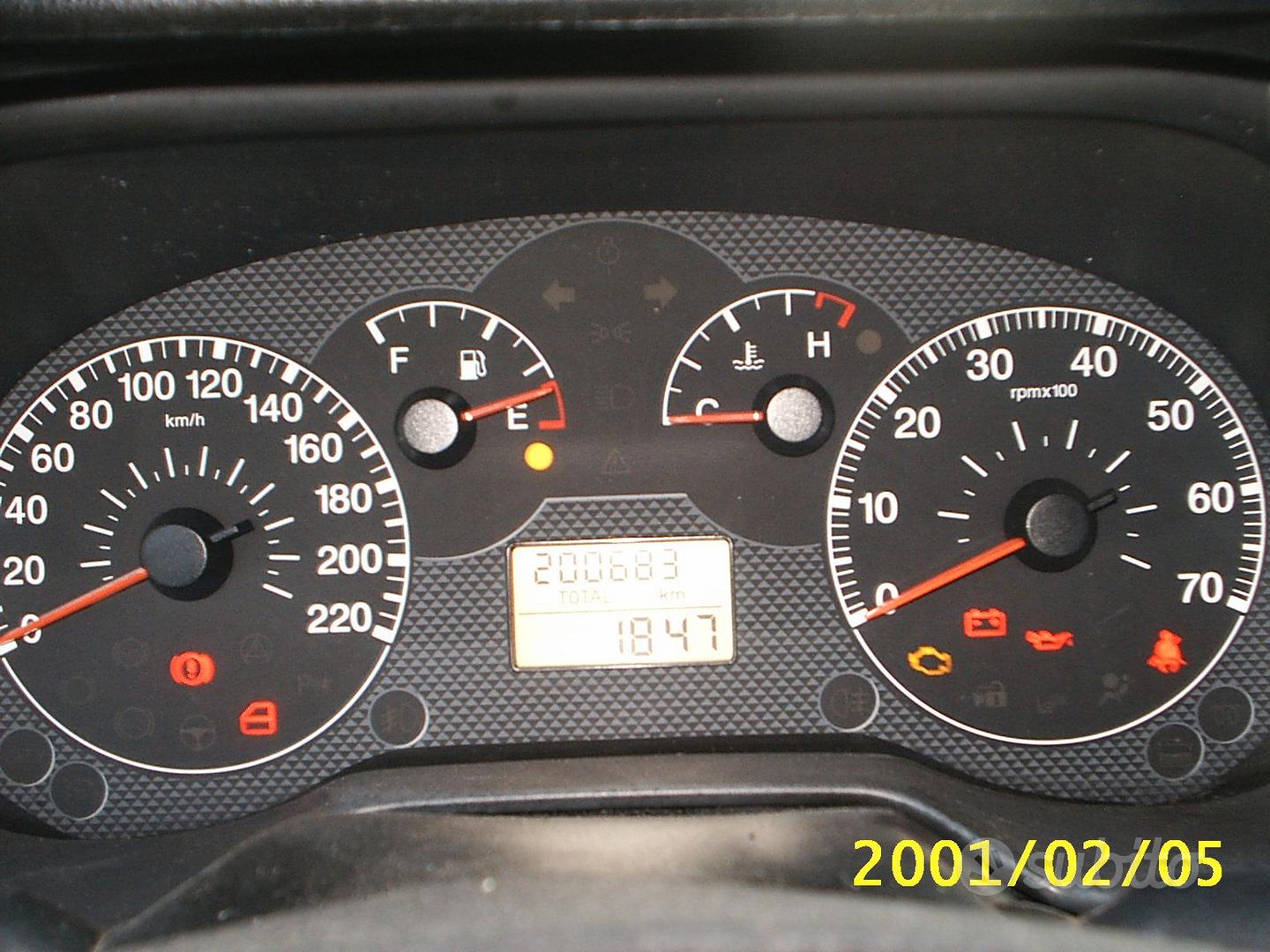 Fiat Grande Punto 2006 photo 5