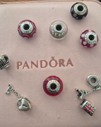 Charm vari Pandora