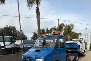 Iveco Daily 35.10 Carroattrezzi