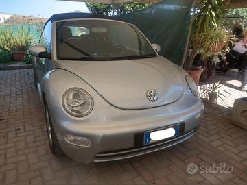 VOLKSWAGEN New Beetle - 2005