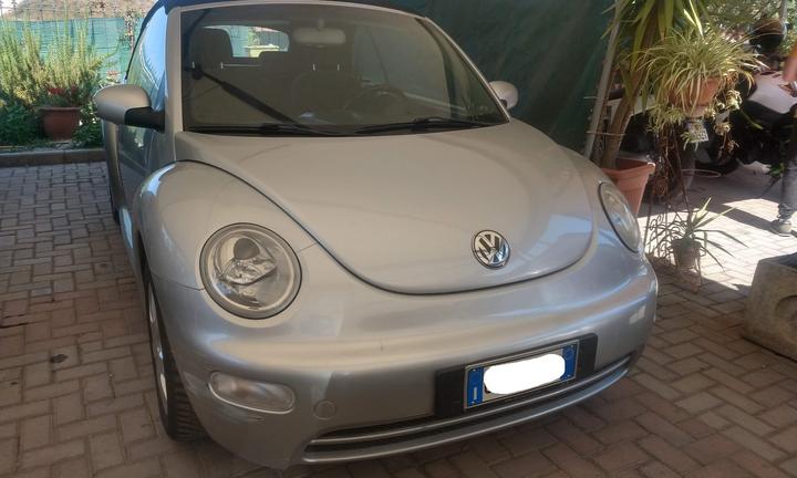 VOLKSWAGEN New Beetle - 2005