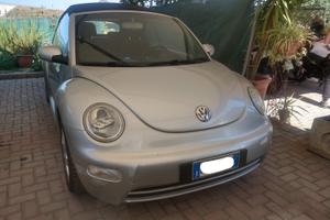 VOLKSWAGEN New Beetle - 2005